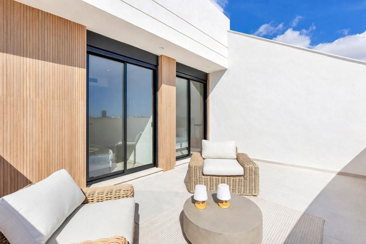 Вилла в Лос Алькасарес, Испания, 115 м² - фото 2