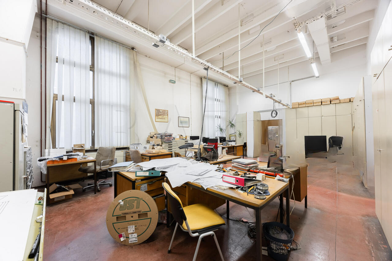 Офис в Любляне, Словения, 1 536 м² - фото 4