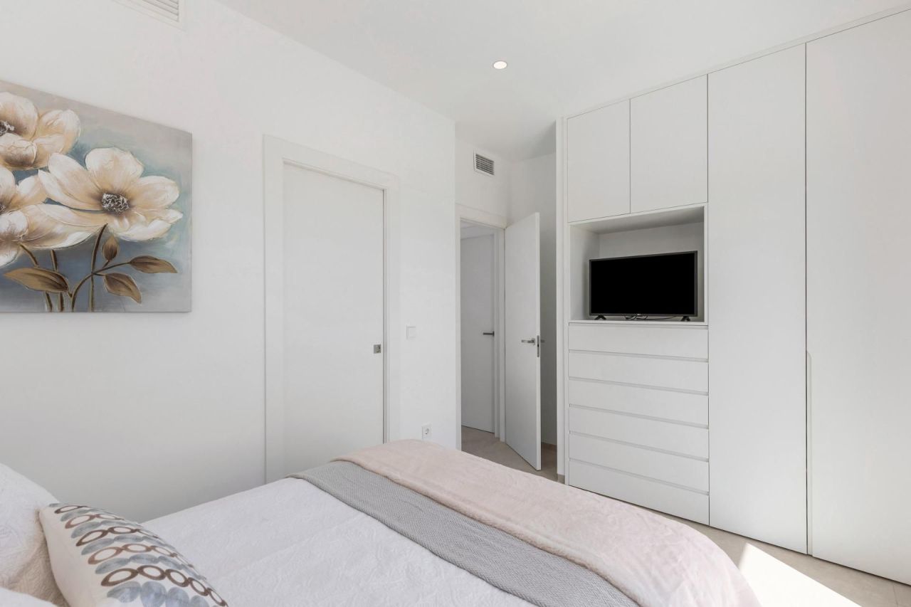 Вилла в Лос Алькасарес, Испания, 90 м² - фото 16