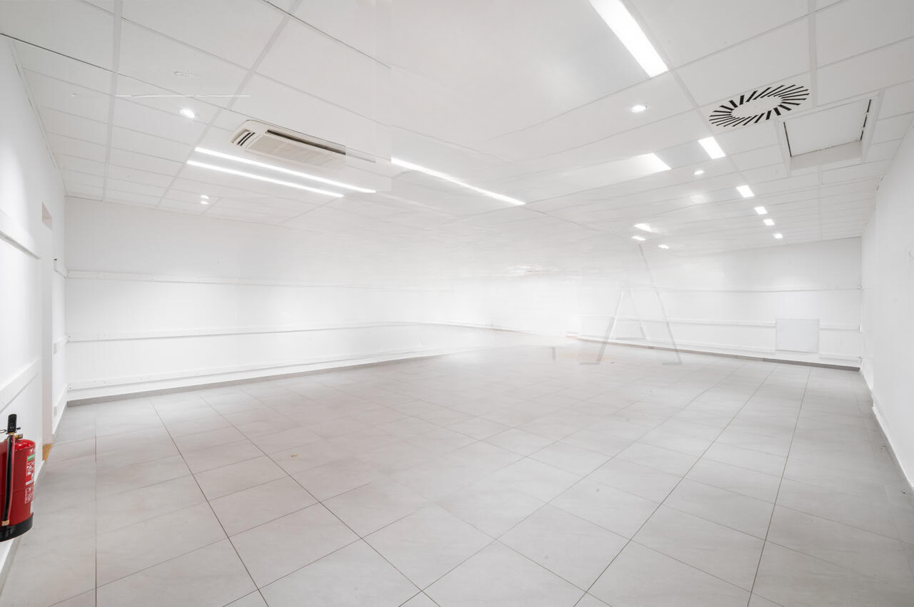 Офис в Любляне, Словения, 458 м² - фото 4