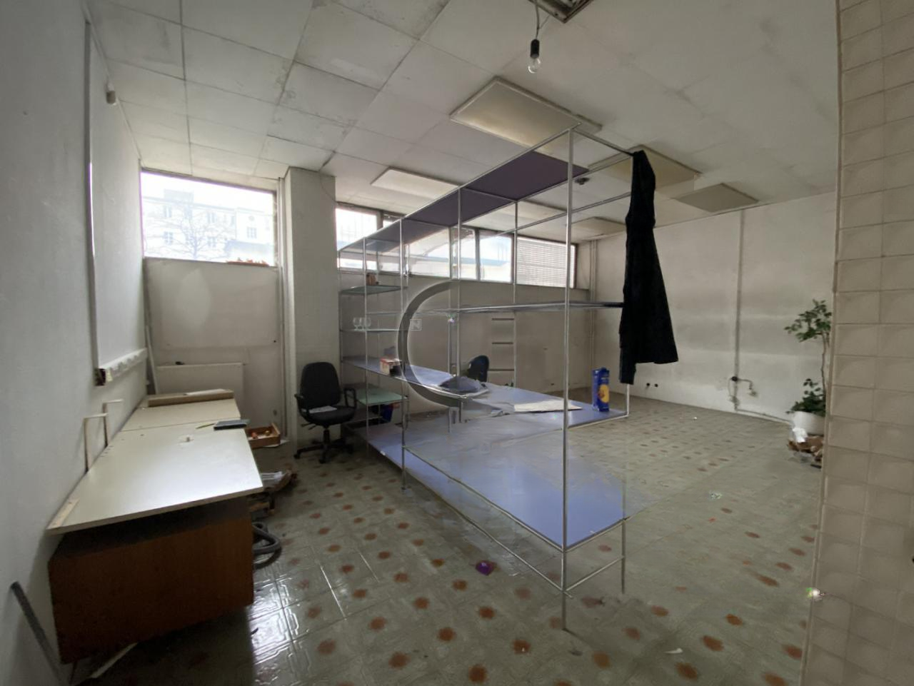 Офис в Любляне, Словения, 140 м² - фото 4