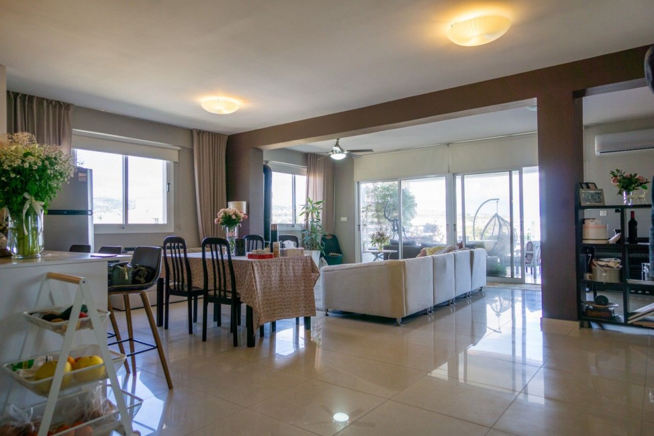 Пентхаус в Пафосе, Кипр, 139 м² - фото 1