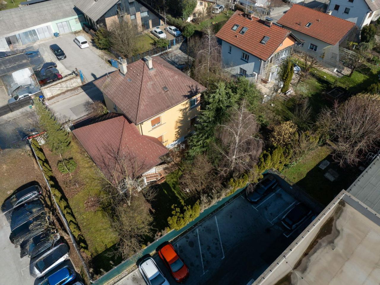 Офис в Любляне, Словения, 321 м² - фото 4