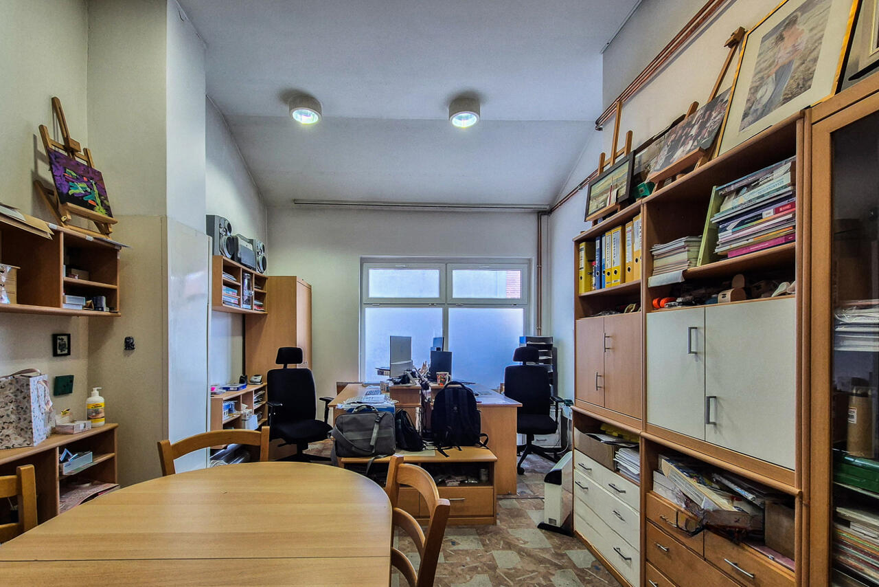 Офис в Любляне, Словения, 651 м² - фото 4