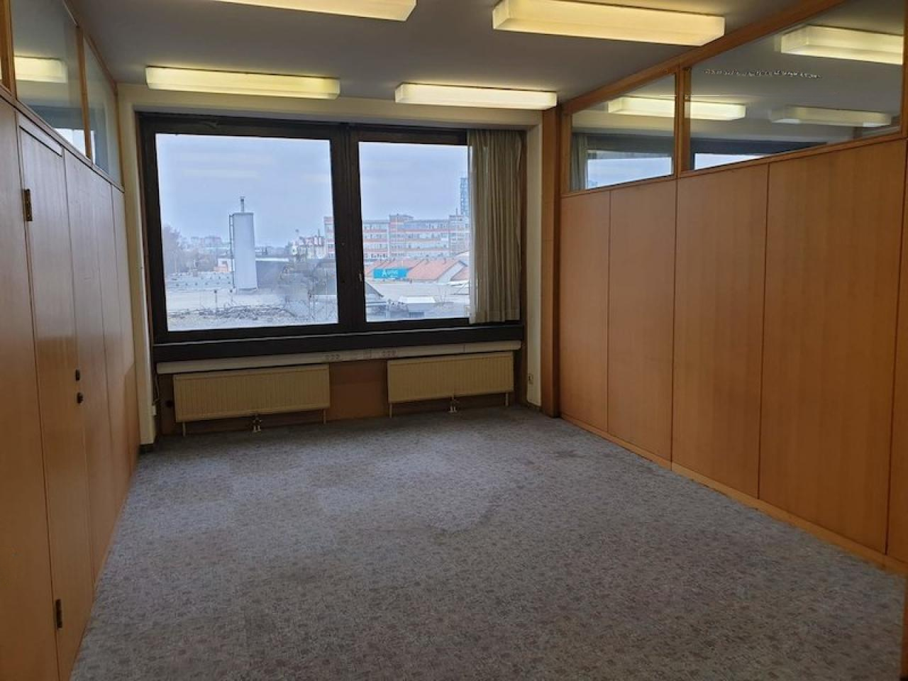 Офис в Любляне, Словения, 404 м² - фото 5