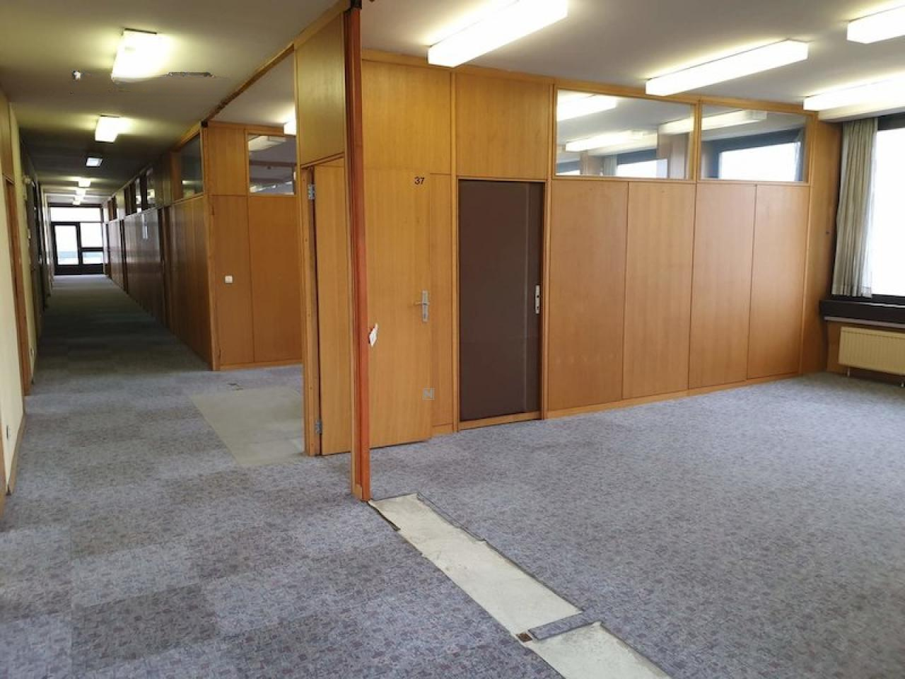 Офис в Любляне, Словения, 404 м² - фото 6