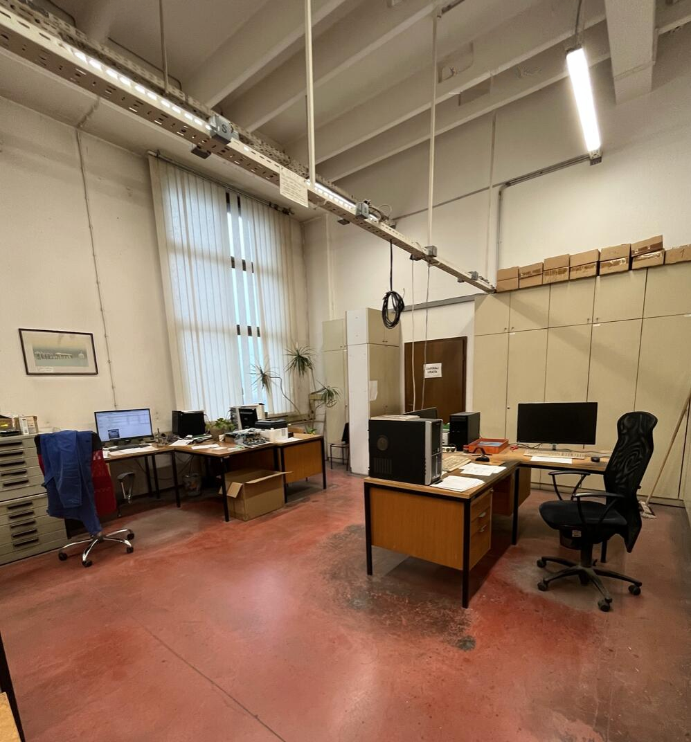 Офис в Любляне, Словения, 1 536 м² - фото 6