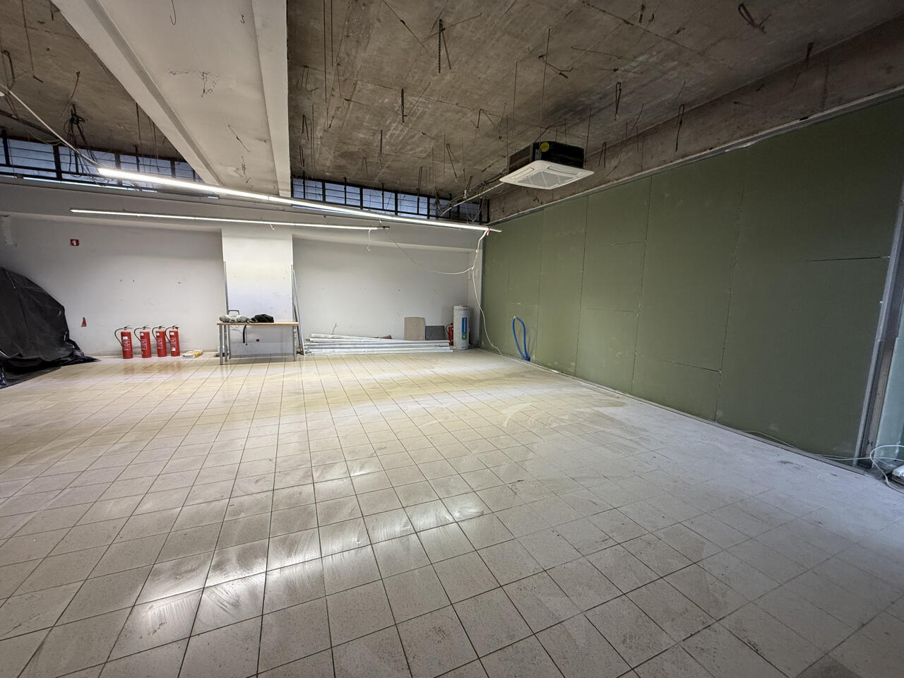 Офис в Любляне, Словения, 120 м² - фото 8