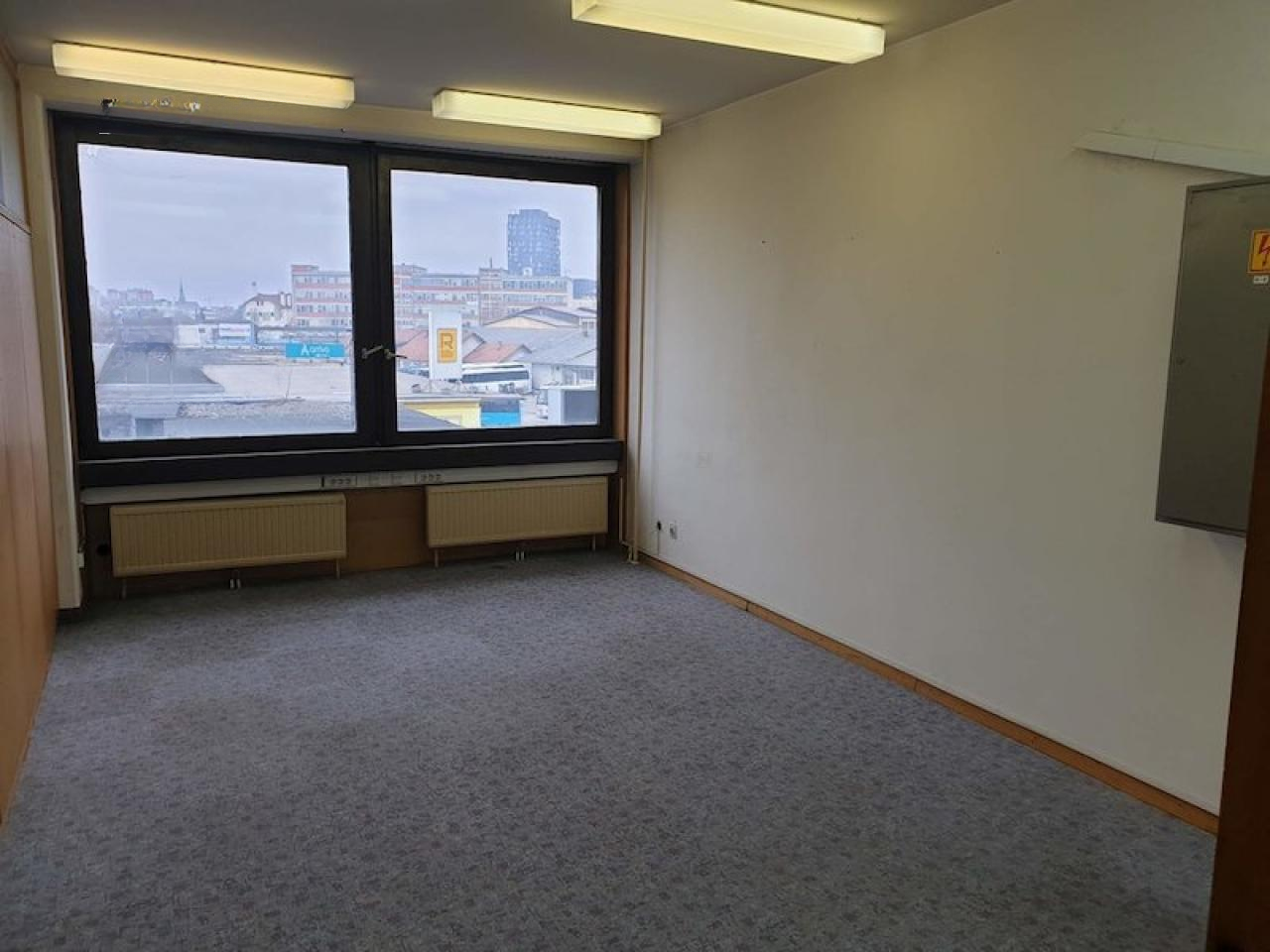 Офис в Любляне, Словения, 404 м² - фото 8