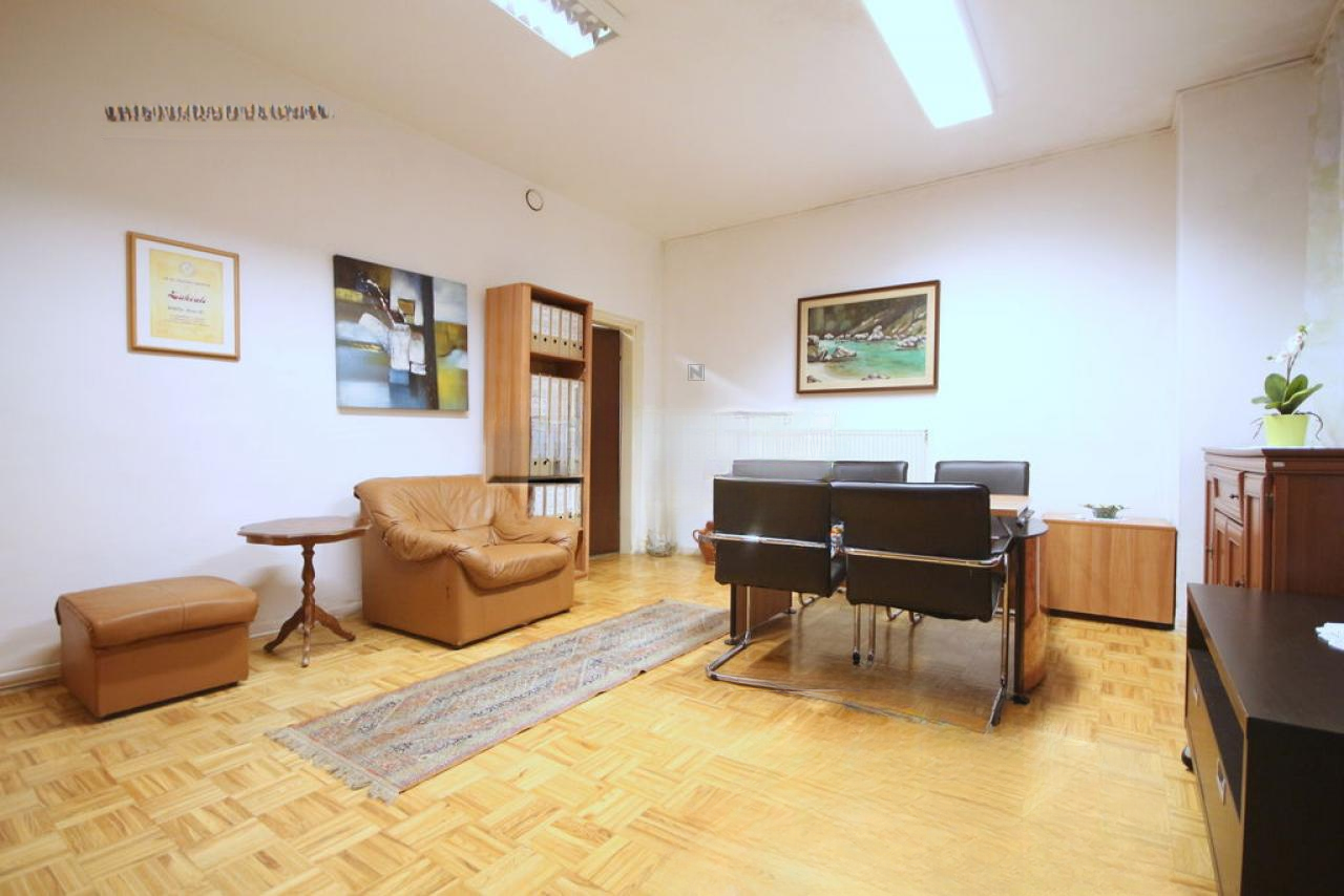 Офис в Любляне, Словения, 137 м² - фото 8