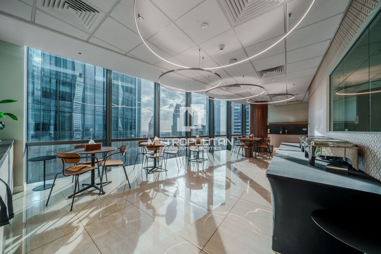 Офис в Дубае, ОАЭ, 904 м² - фото 8