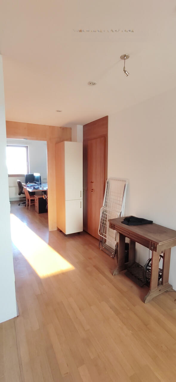 Офис в Любляне, Словения, 343 м² - фото 8