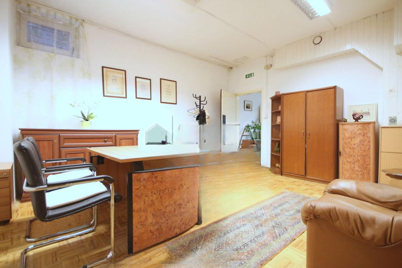 Офис в Любляне, Словения, 137 м² - фото 9