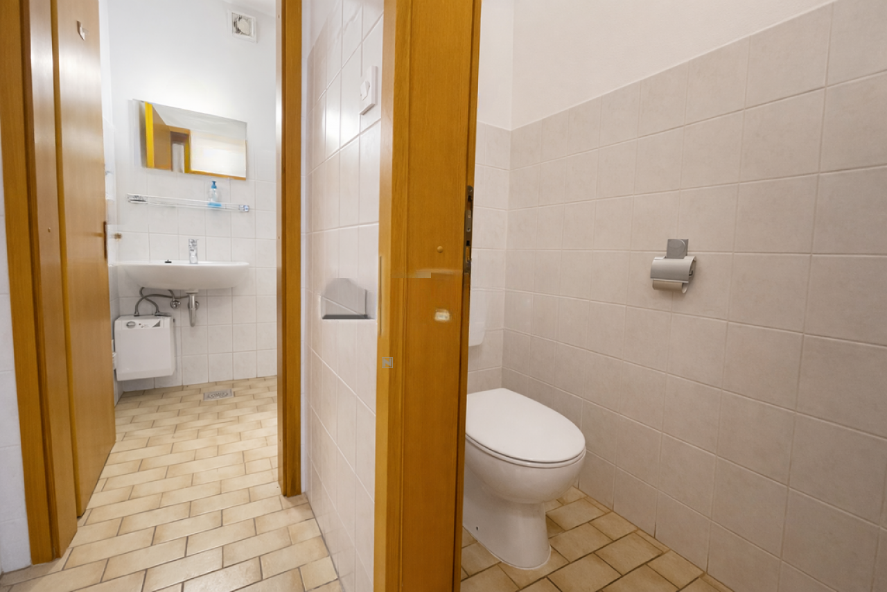 Офис в Любляне, Словения, 294 м² - фото 10