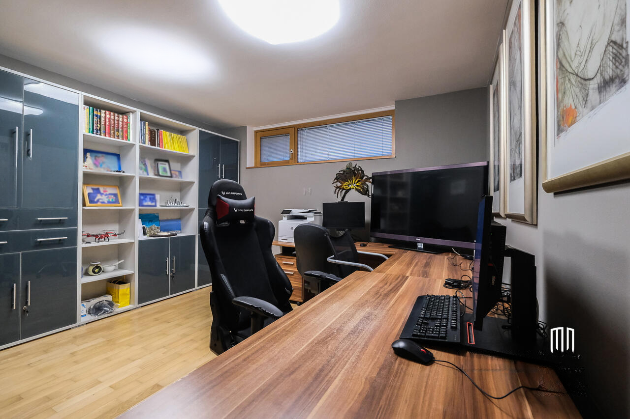 Дом в Любляне, Словения, 350 м² - фото 15