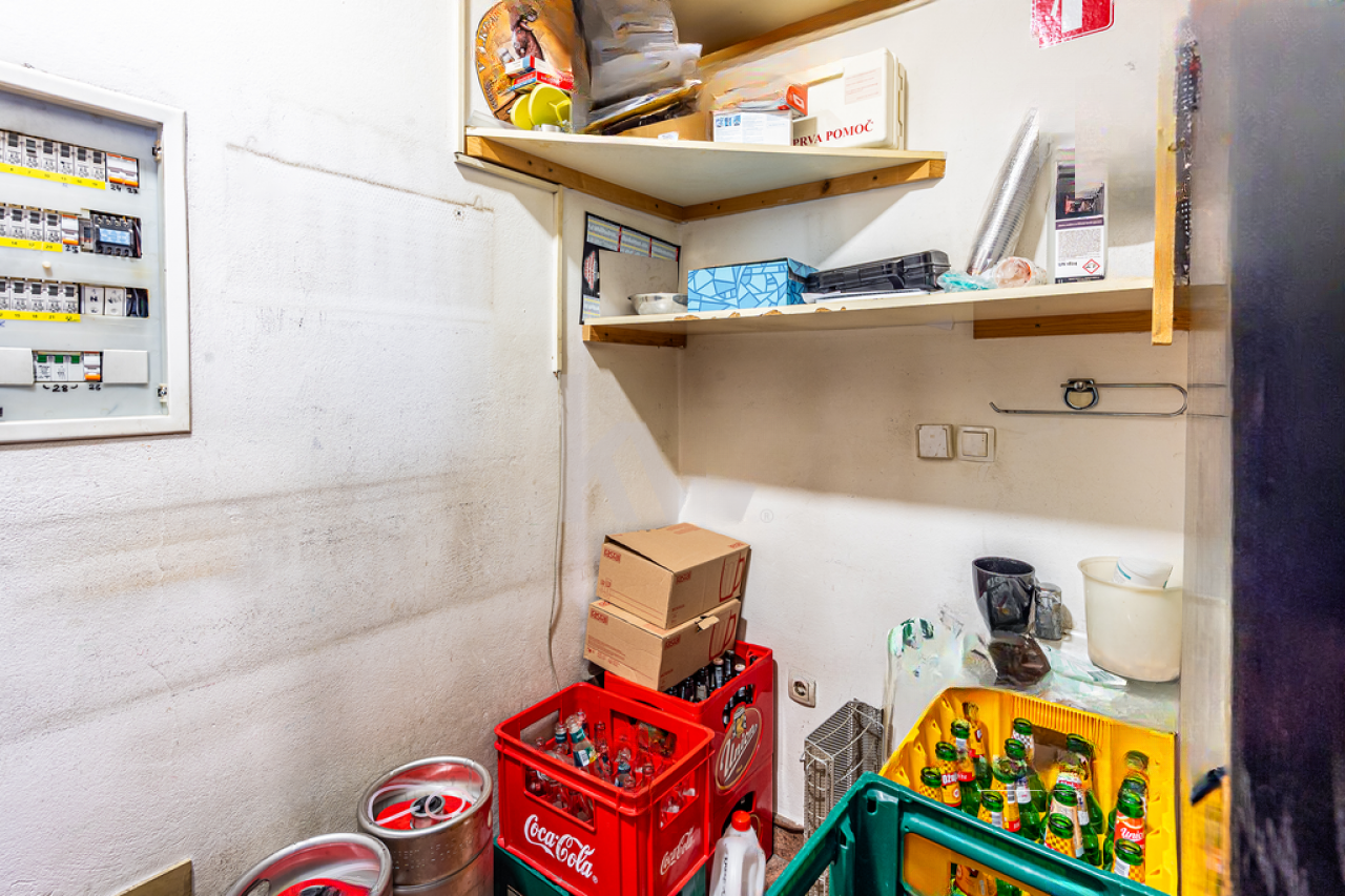 Офис в Любляне, Словения, 139 м² - фото 15