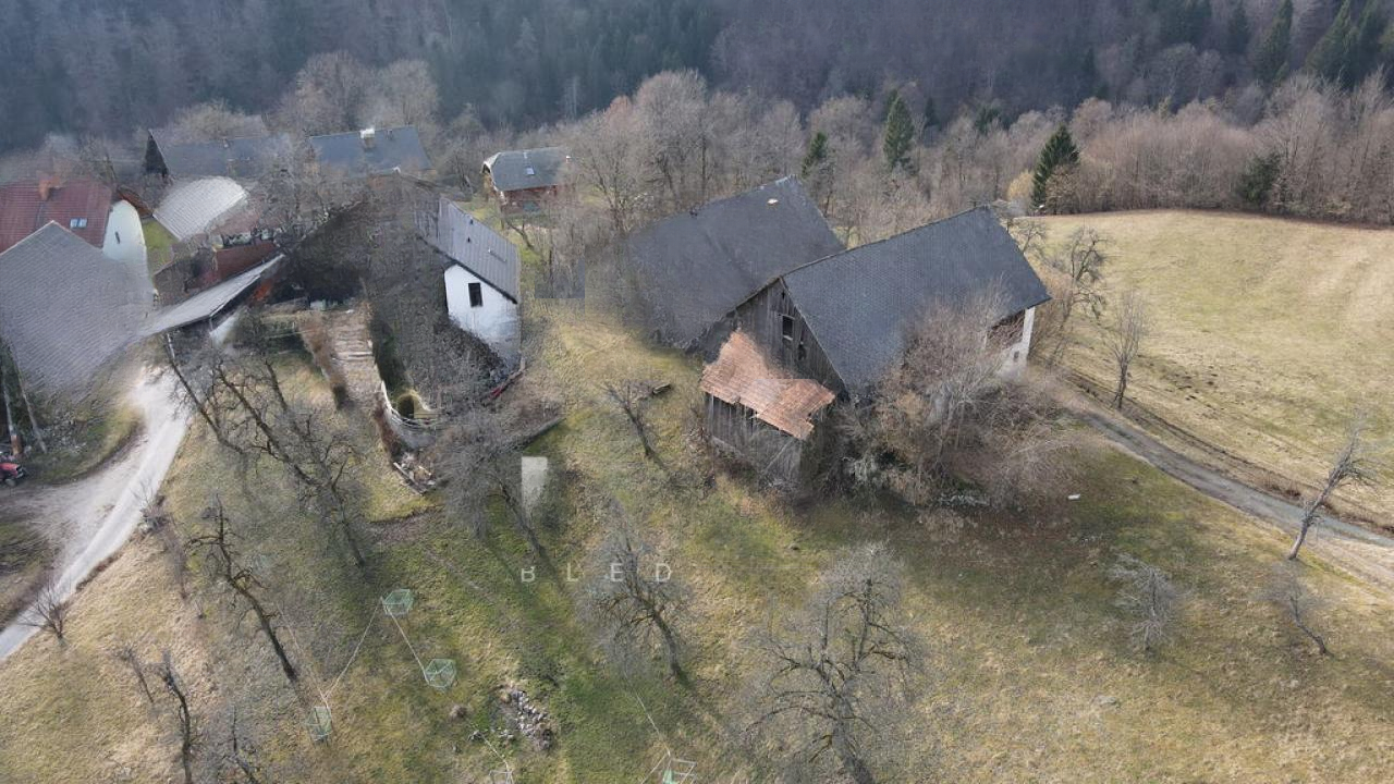 Ферма в Брде, Словения, 180 м² - фото 17