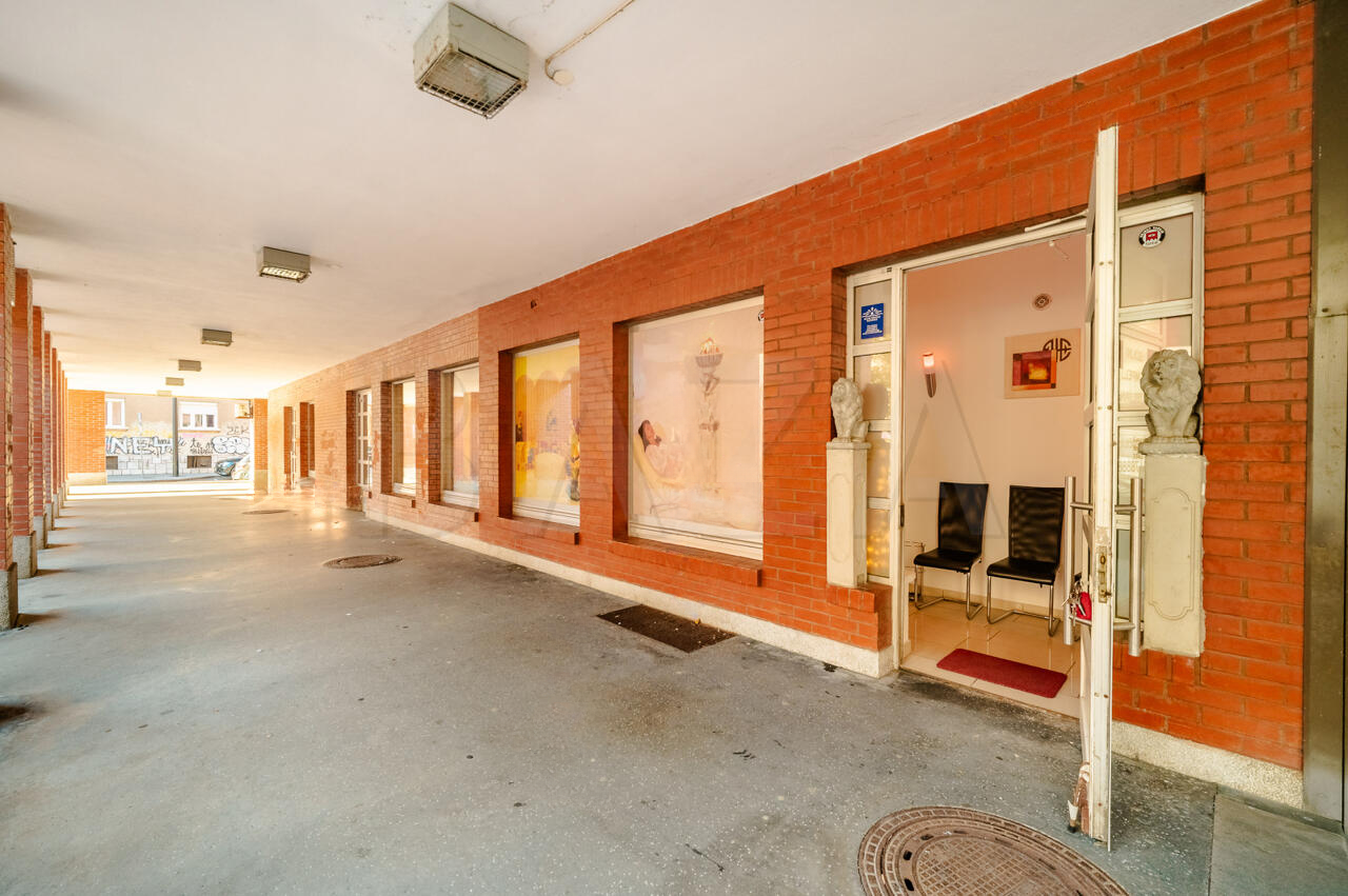 Офис в Любляне, Словения, 81 м² - фото 18