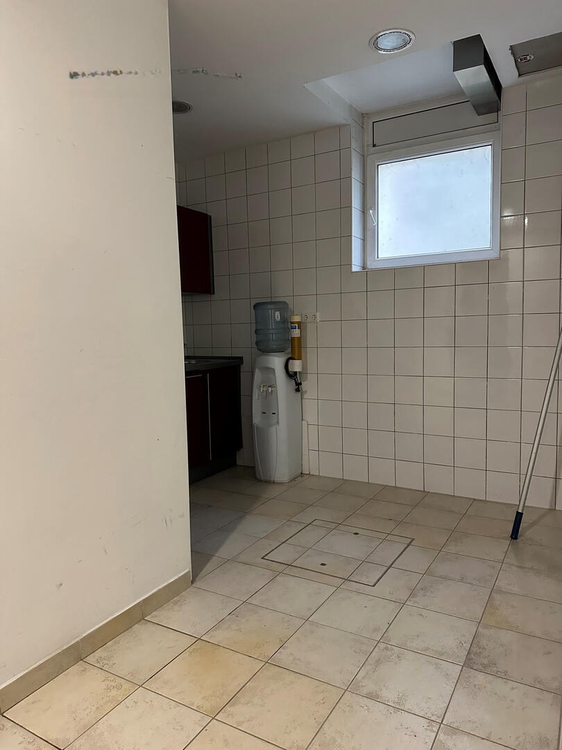 Офис в Любляне, Словения, 445 м² - фото 19