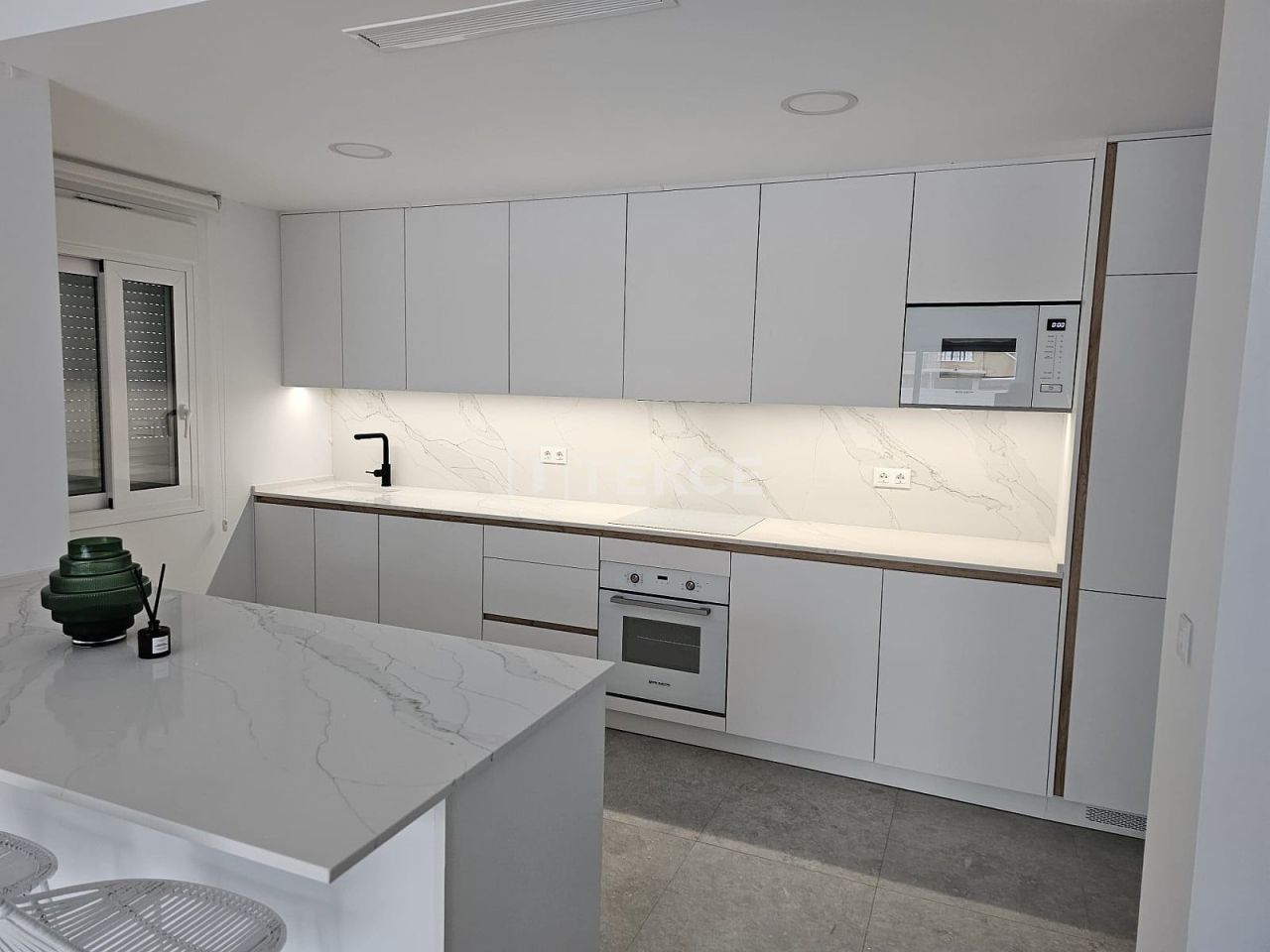 Апартаменты в Торревьехе, Испания, 117 м² - фото 14