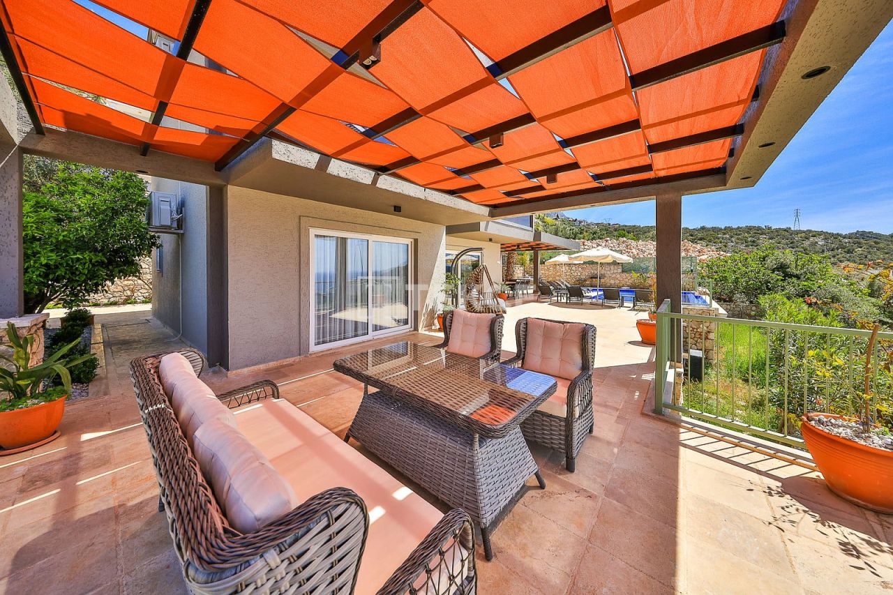 Вилла в Калкане, Турция, 300 м² - фото 15