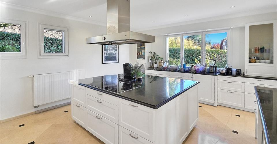 Квартира в Женеве, Швейцария, 400 м² - фото 5