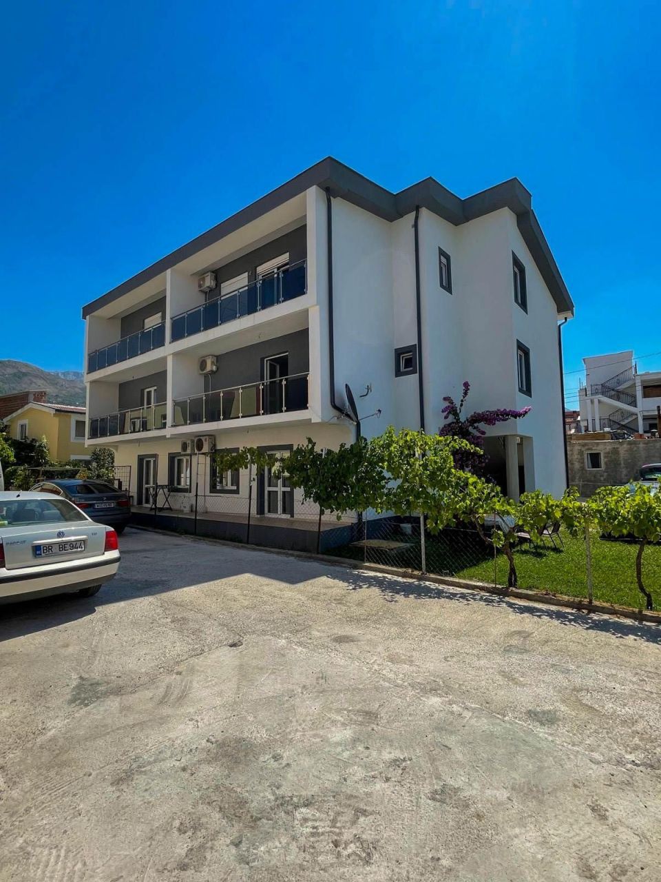 Дом в Баре, Черногория, 400 м² - фото 2