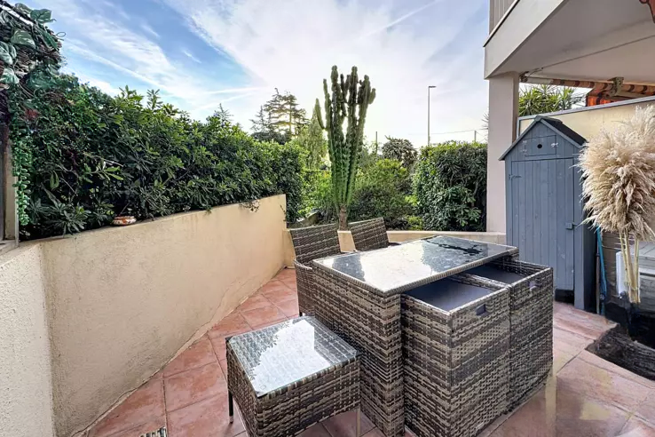 Квартира в Каннах, Франция, 33 м² - фото 1