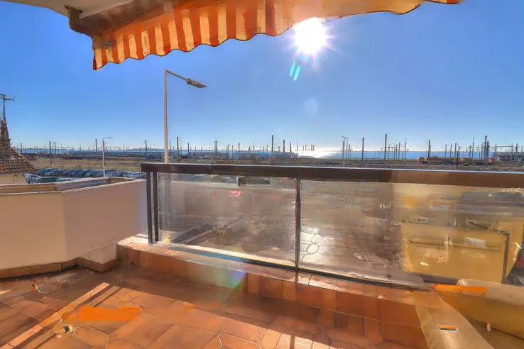 Квартира в Каннах, Франция, 66 м² - фото 1