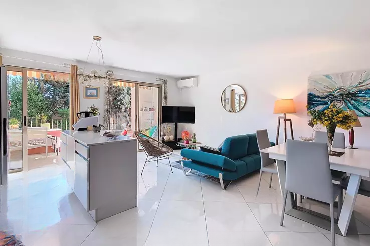 Квартира в Каннах, Франция, 62 м² - фото 1