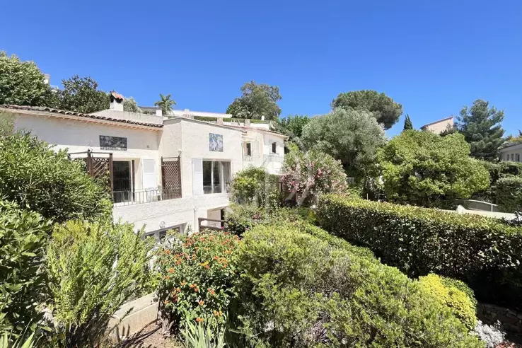 Квартира в Каннах, Франция, 184 м² - фото 1