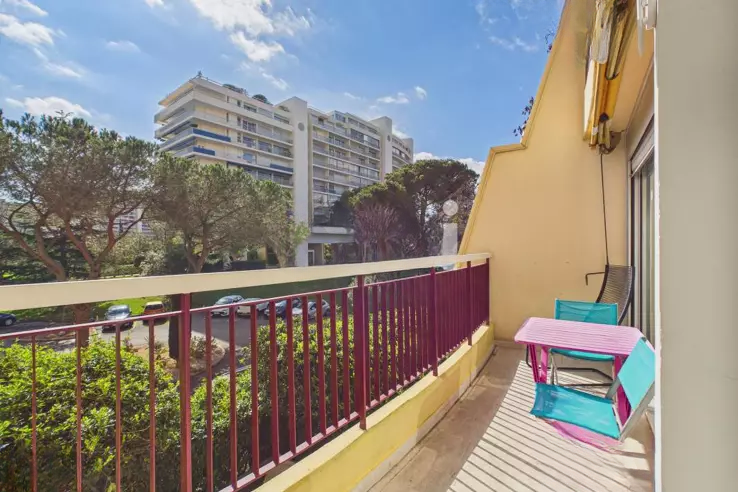 Квартира в Каннах, Франция, 32 м² - фото 1