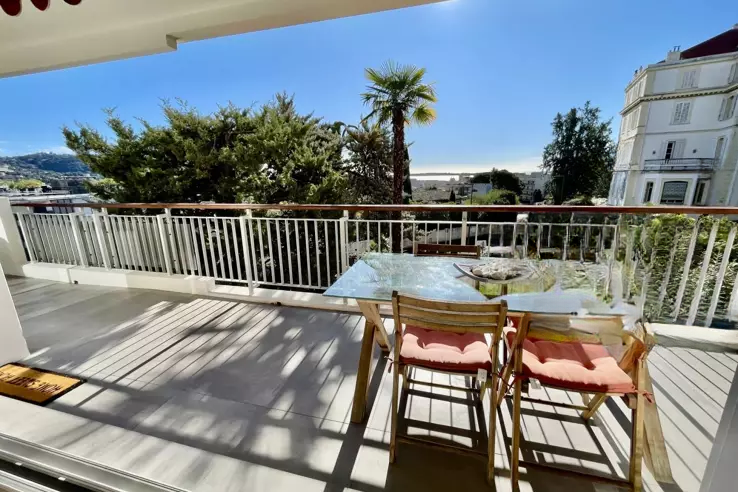 Квартира в Каннах, Франция, 87 м² - фото 1