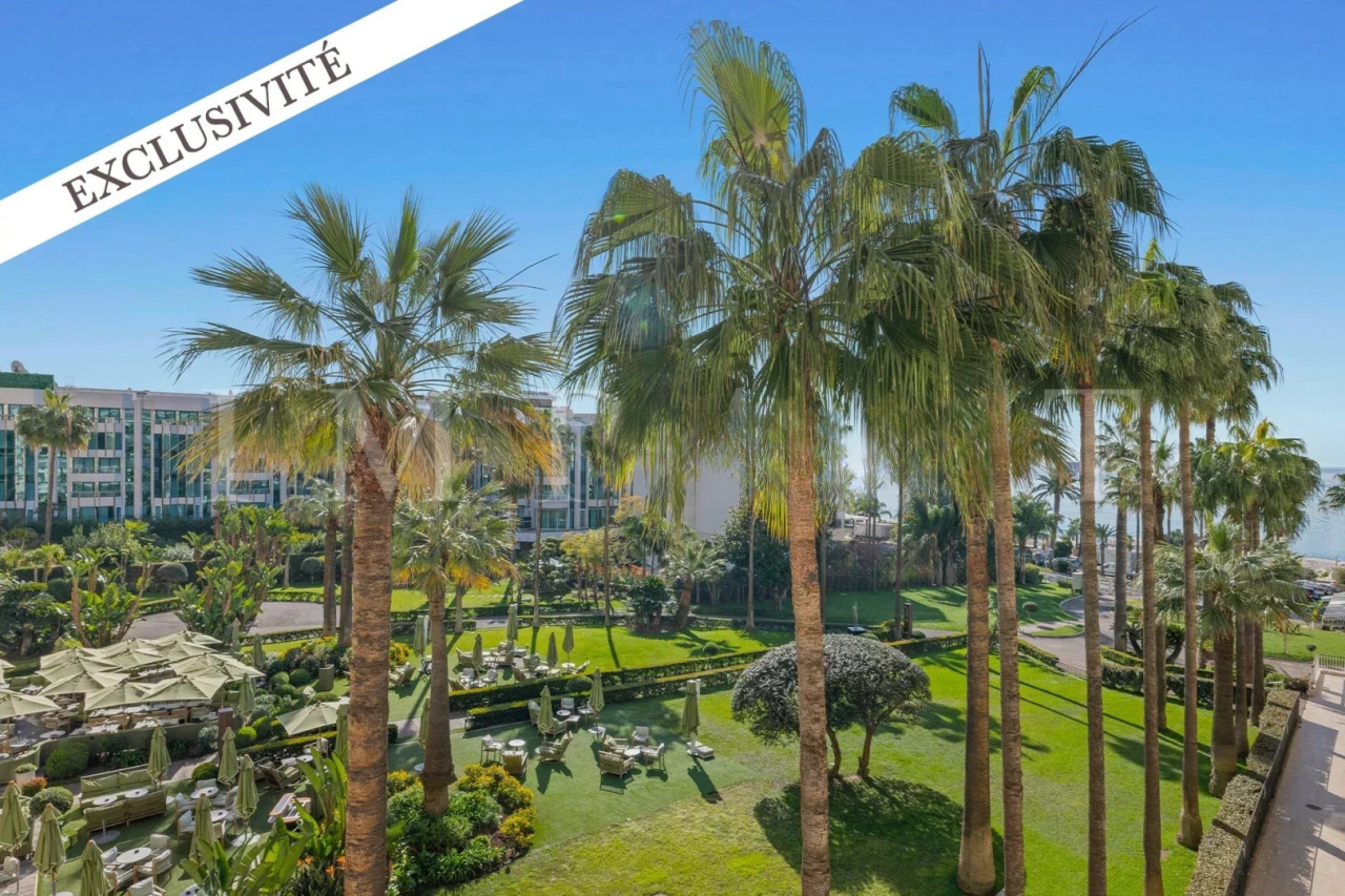 Квартира в Каннах, Франция, 108 м² - фото 1