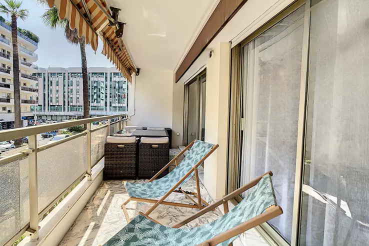 Квартира в Каннах, Франция, 79 м² - фото 1