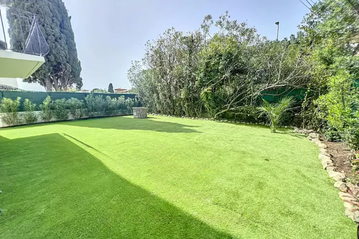 Квартира в Каннах, Франция, 140 м² - фото 1