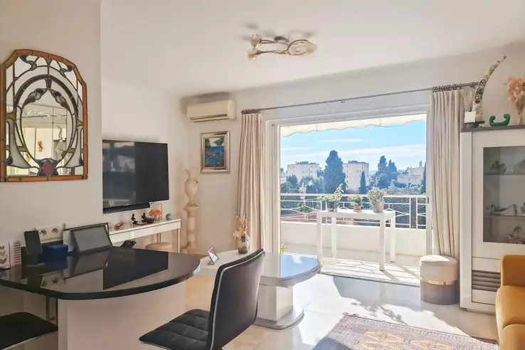 Квартира в Каннах, Франция, 63 м² - фото 1