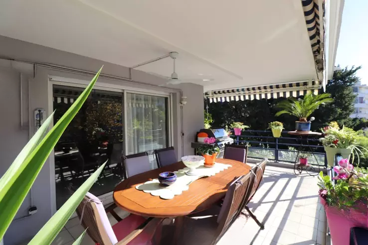 Квартира в Каннах, Франция, 67 м² - фото 1