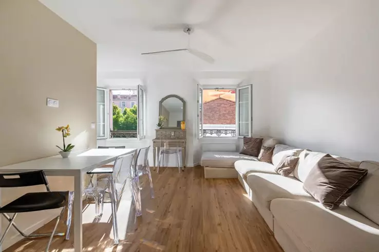 Квартира в Каннах, Франция, 60 м² - фото 1