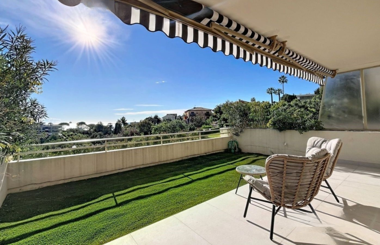 Квартира в Каннах, Франция, 78 м² - фото 1