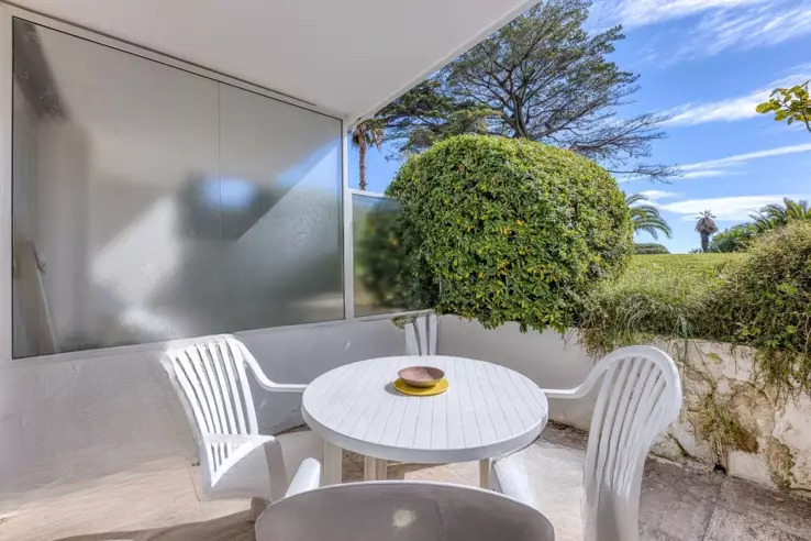 Квартира в Каннах, Франция, 28 м² - фото 1