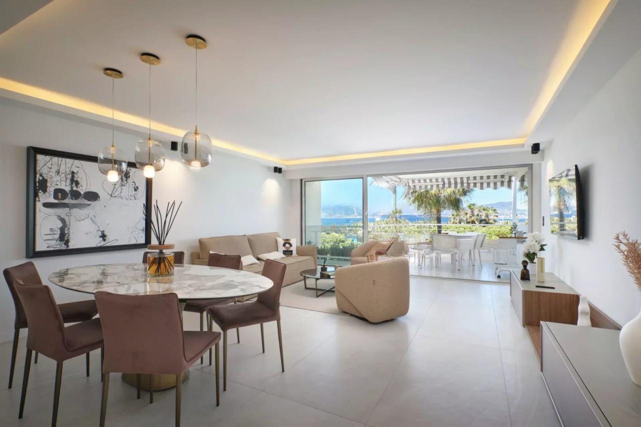 Квартира в Каннах, Франция, 108 м² - фото 1