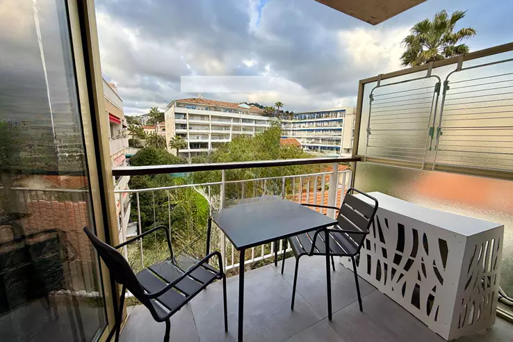 Квартира в Каннах, Франция, 57 м² - фото 1