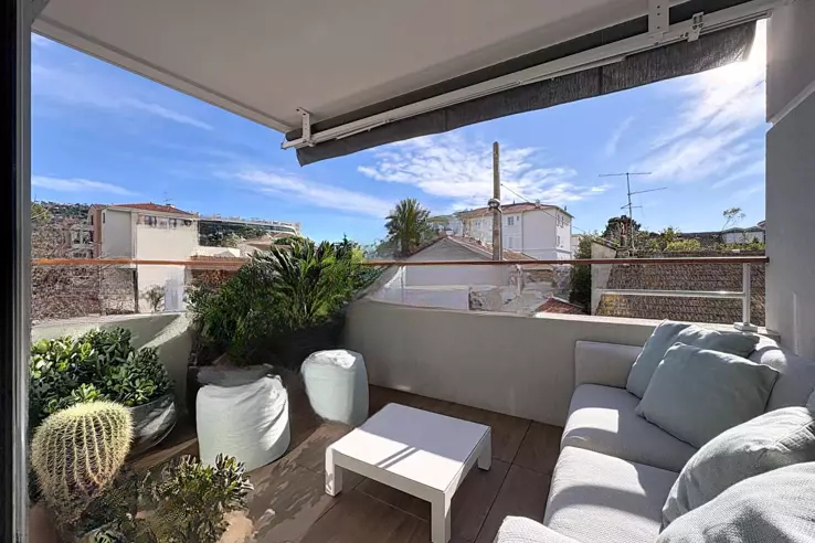 Квартира в Каннах, Франция, 54 м² - фото 1