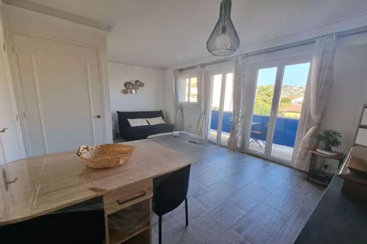 Квартира в Каннах, Франция, 30 м² - фото 1