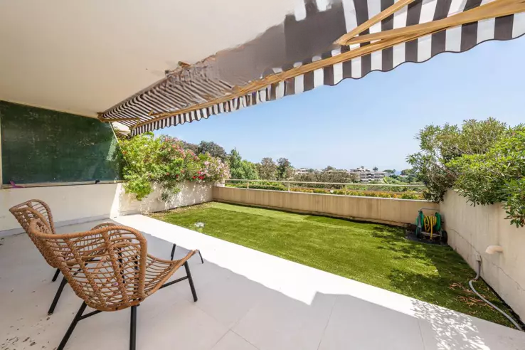 Квартира в Каннах, Франция, 78 м² - фото 1