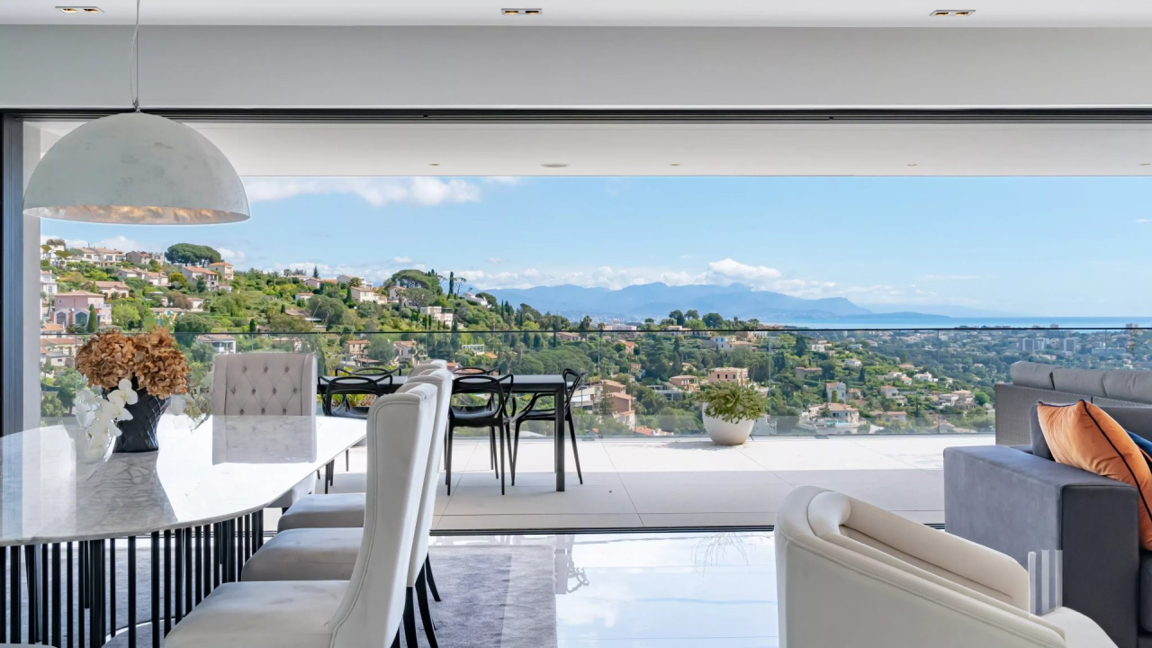 Квартира в Каннах, Франция, 300 м² - фото 1