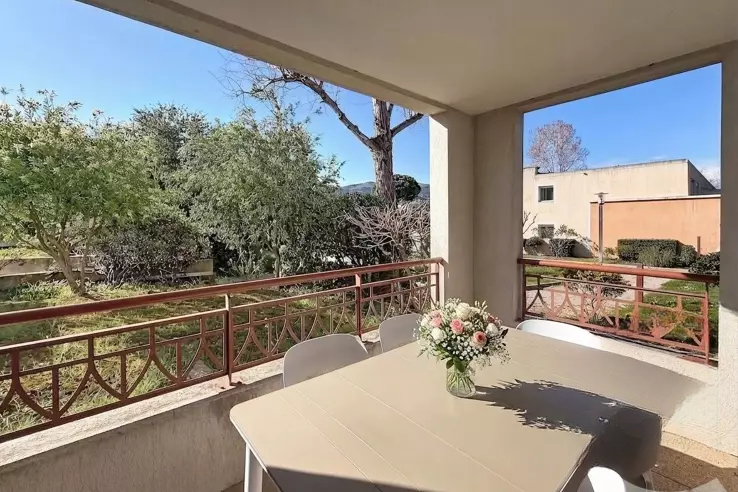 Квартира в Каннах, Франция, 51 м² - фото 1