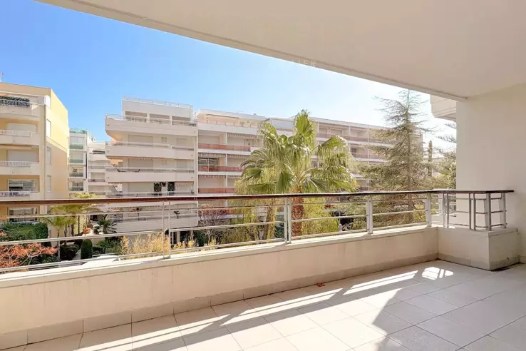 Квартира в Каннах, Франция, 89 м² - фото 1