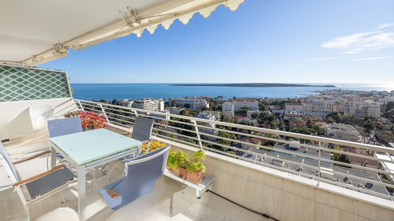 Квартира в Каннах, Франция, 94 м² - фото 1